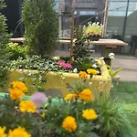 아파트 Luxury With Garden Terrace, Bm Garden No1, Free Parking *