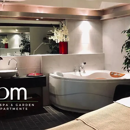 דירה Unique Boutique Terrace In Centrum, Bm Garden No1, Free Parking *