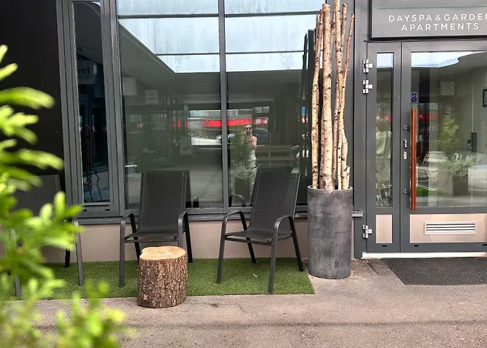 شقة Luxury With Garden Terrace, Bm Garden No1, Free Parking لاهتي